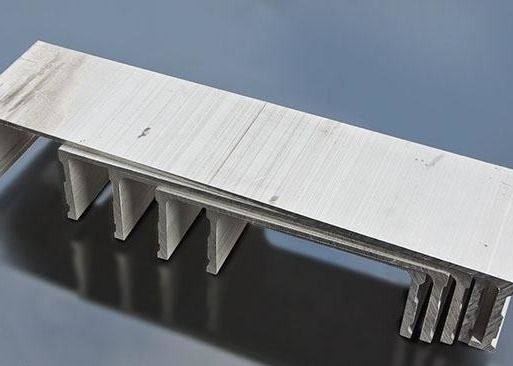 Lichtgewichtu-Kanaalc Kanaal Angel Aluminum Alloy Profile